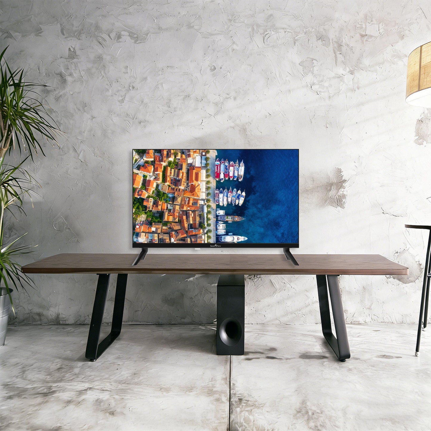 Smart Tech 24HH01V TV 24 inch Smart TV - HDR TV with HD resolution, Bluetooth and triple tuner, Whale TV (2026)