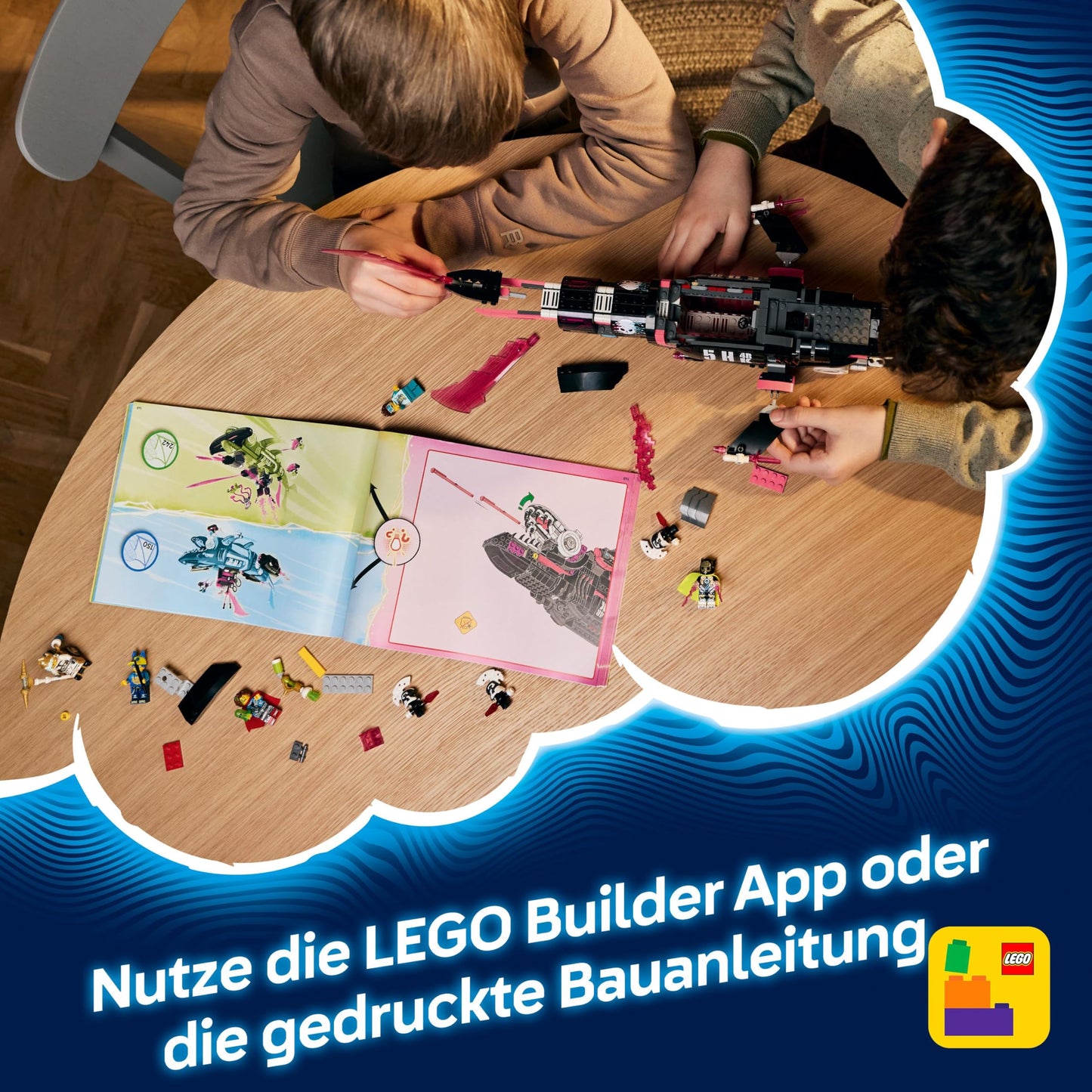 LEGO DREAMZzz Nightmare Shark Submarine - Modular set with 2 building options, 2 removable aircraft and 5 minifigures, including Mateo and Astrid - Gift for girls and boys aged 9 and up - 71500