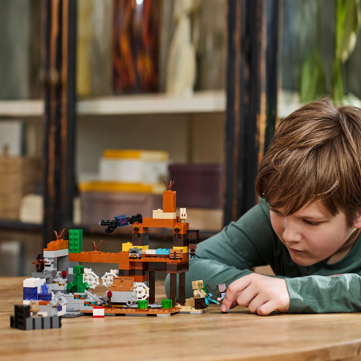 LEGO Minecraft The Badlands Mineshaft - Interactive Toy featuring Explorer, Creeper, and Spider Figures, along with an Exploding TNT Function - Perfect Gaming Gift for Boys and Girls aged 8 and up - 21263
