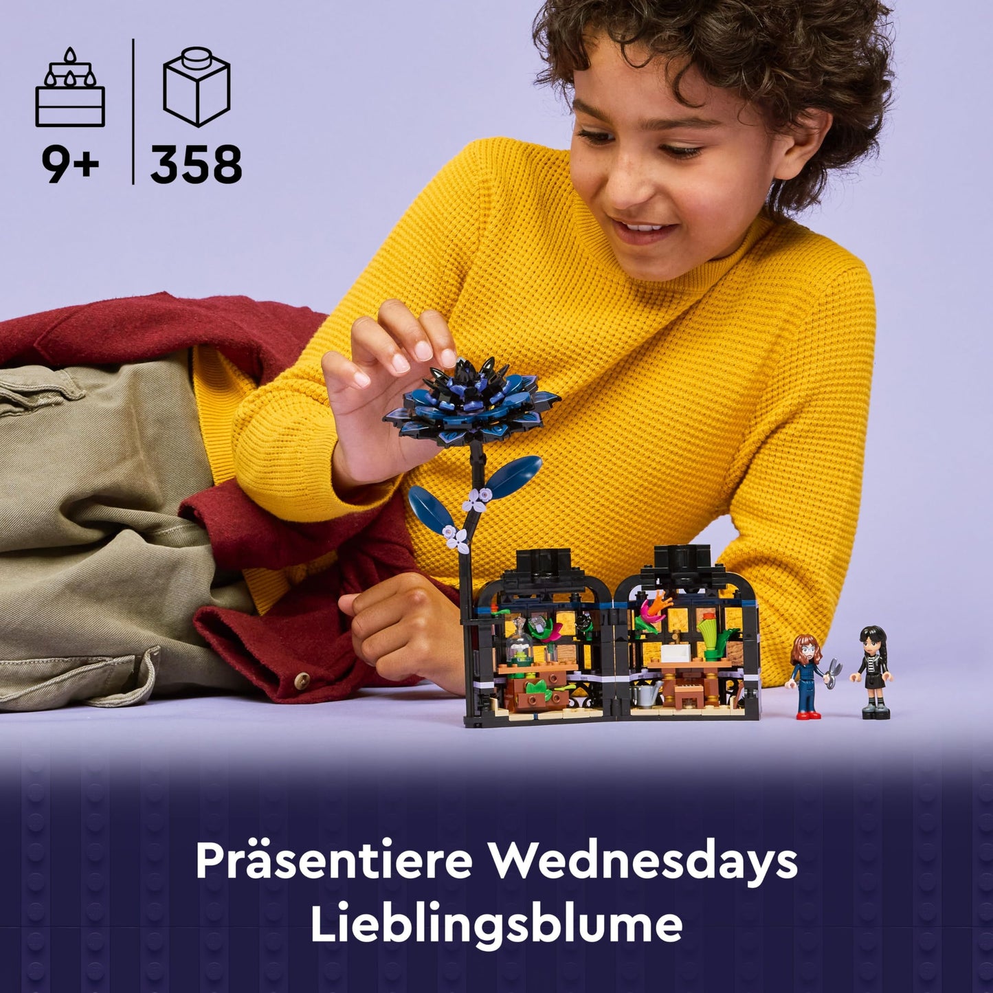 LEGO Wednesday Black Dahlia toy - playset for building and displaying with 2 minifigures and accessories - model building - children's gift for girls, boys and fans of the TV series from 9 years old - 76784