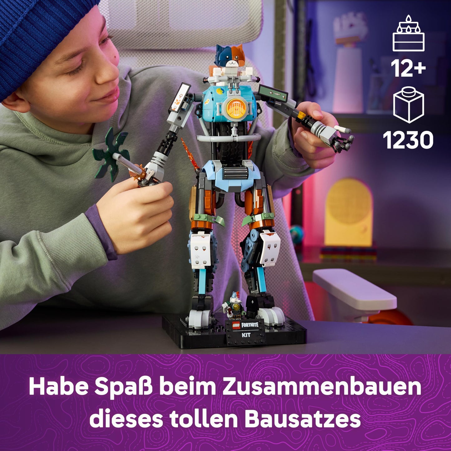 LEGO Fortnite KIT - Interactive figure with power claw pickaxe and rotating wheel - room decoration for children - gaming gift for boys, girls and teenagers aged 12 and over - 77081