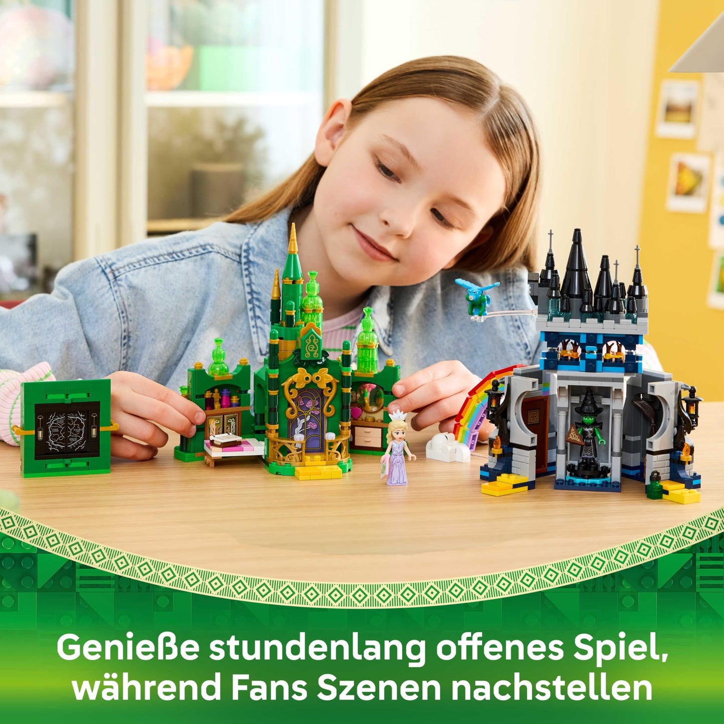 LEGO Wicked Emerald City & Kiamo Ko Castle - creative toy with Elphaba & Glinda minifigures as well as a MONKEY & accessories - children's gift for girls, boys and film fans aged 9 and up - 75689