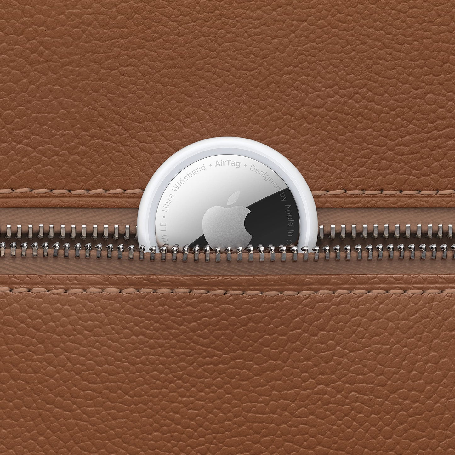 Apple AirTag (1st Generation) Pack of 4 - Find and keep track of your things: keys, wallets, luggage, backpacks and more. Easy to set up with iPhone or iPad. Replaceable battery - MX542ZM/A