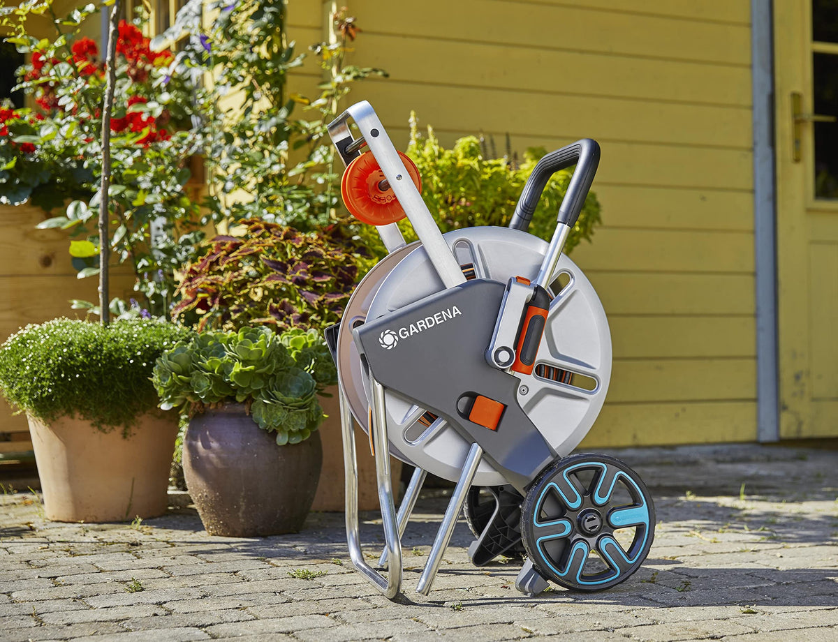 Set de metal Gardena CleverRoll M Easy: cărucior pentru furtunuri cu o capacitate de 60 m, ghidaj de furtun foarte stabil, stabil, inclusiv furtun de 25 m (18547-20)