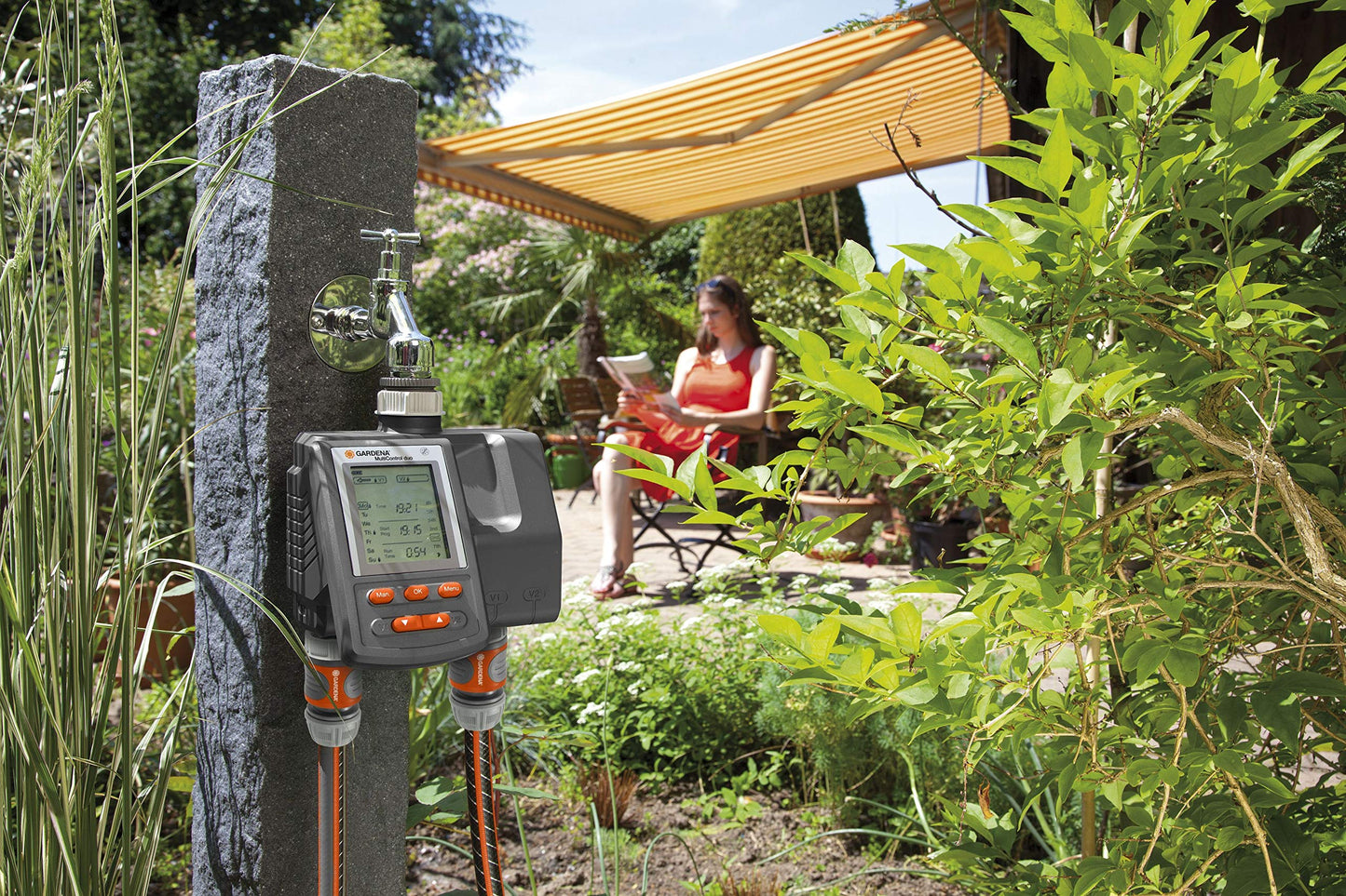 Gardena irrigation computer MultiControl Duo: automatic irrigation control, days of the week programmable, up to 3 irrigations per day, with LC display (1874-20) - 01874-20