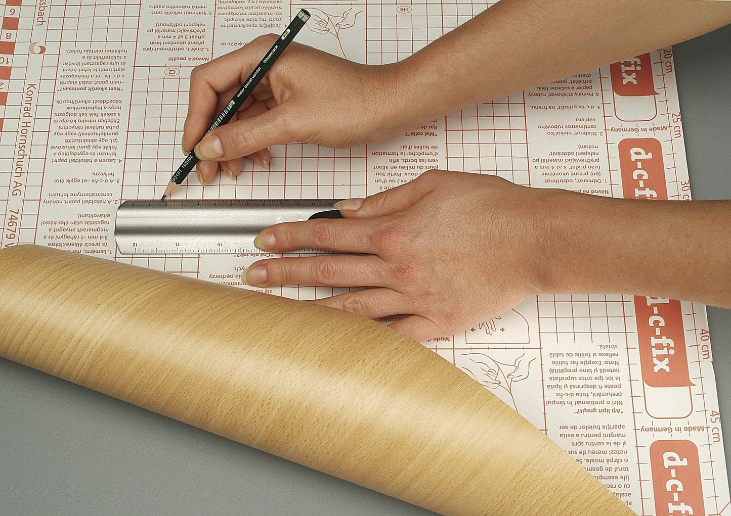 d-c-fix furniture adhesive film signal red, 45 cm x 15 m - washable and self-adhesive decorative film for kitchen, cupboard, table and windowsill - modern & sustainable - F2001274