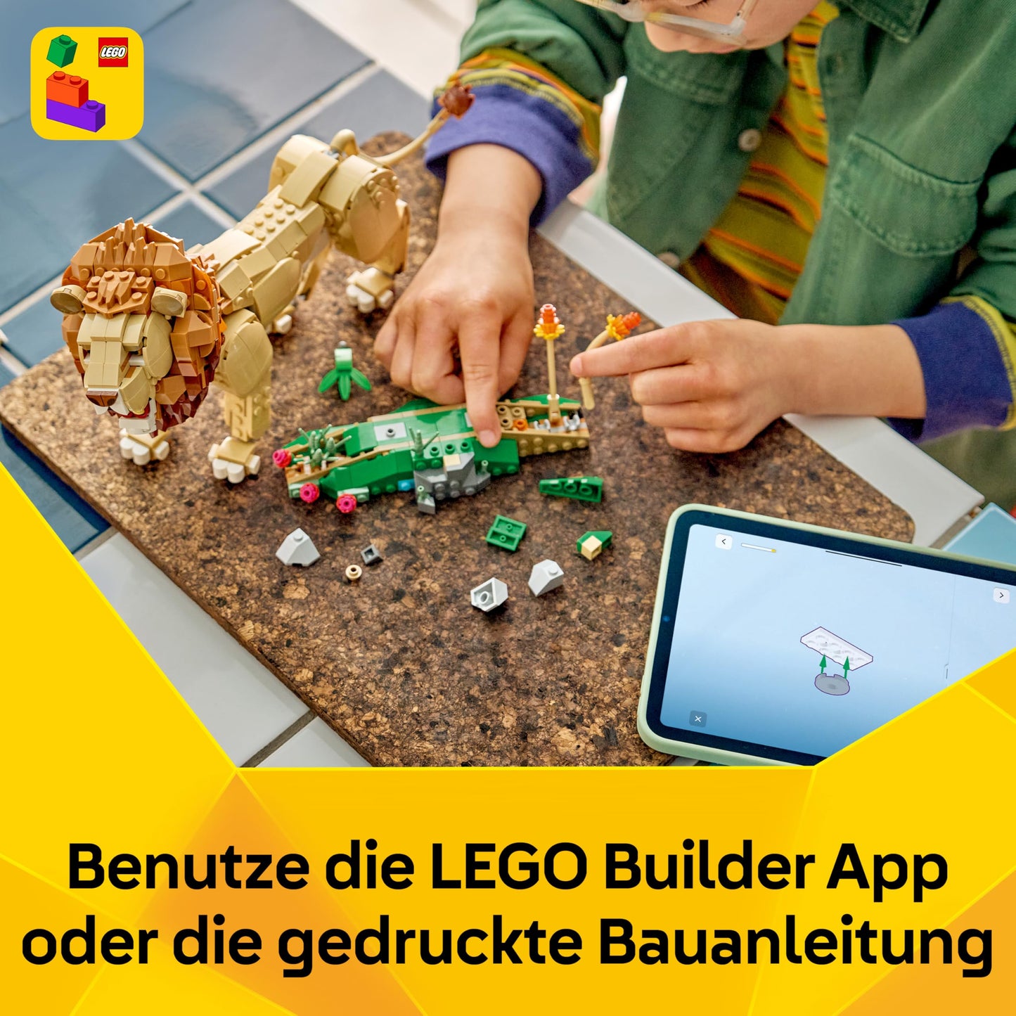 LEGO Creator 3-in-1 set Wild Animals: Majestic Lion - building set for children aged 9 and up - lion, lioness or 2 lion cubs to build, play and display - gift - 31386