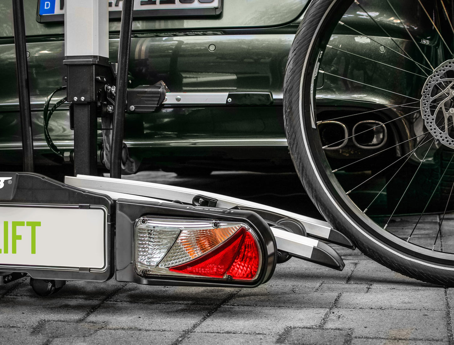 EUFAB 11554 bicycle carrier for the towbar