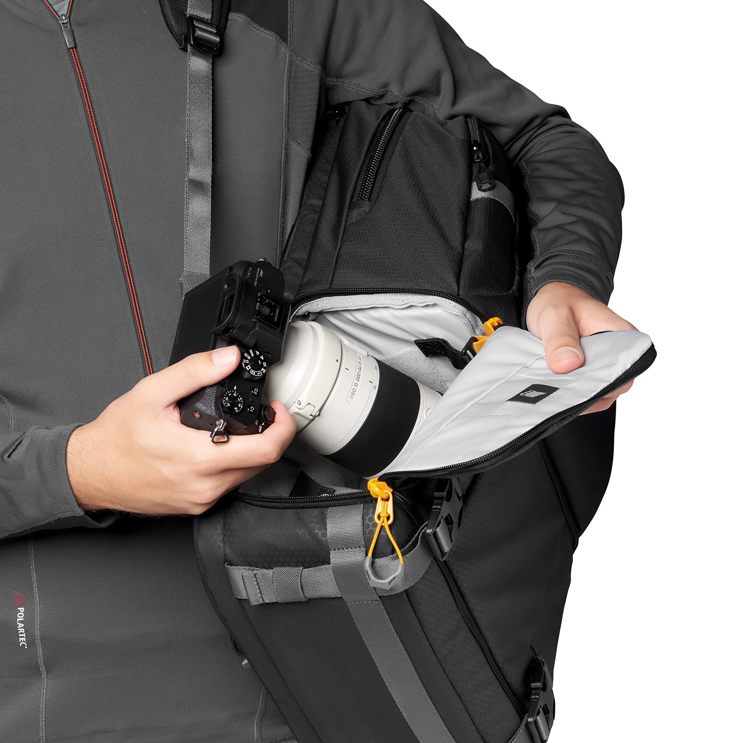 Lowepro Fastpack BP 250 AW III camera backpack - camera bag/photo backpack for mirrorless and DSLR cameras such as Nikon D850, 300D, with QuickDoor access, compartment for 13-inch laptop, ripstop, black - LP37333-PWW
