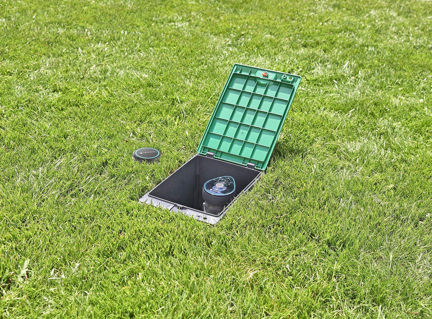 Gardena control unit 9 V Bluetooth: control unit for automatic and reliable irrigation, configurable via Bluetooth app, wireless (01287-20)