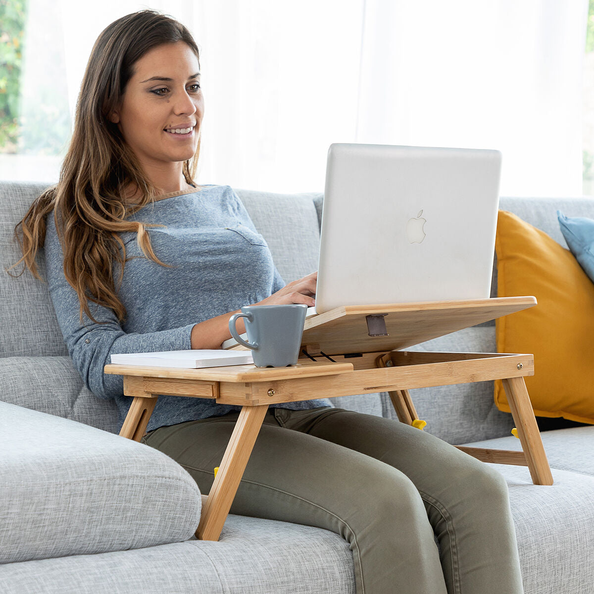 InnovaGoods Lapwood folding bamboo side table V0103031